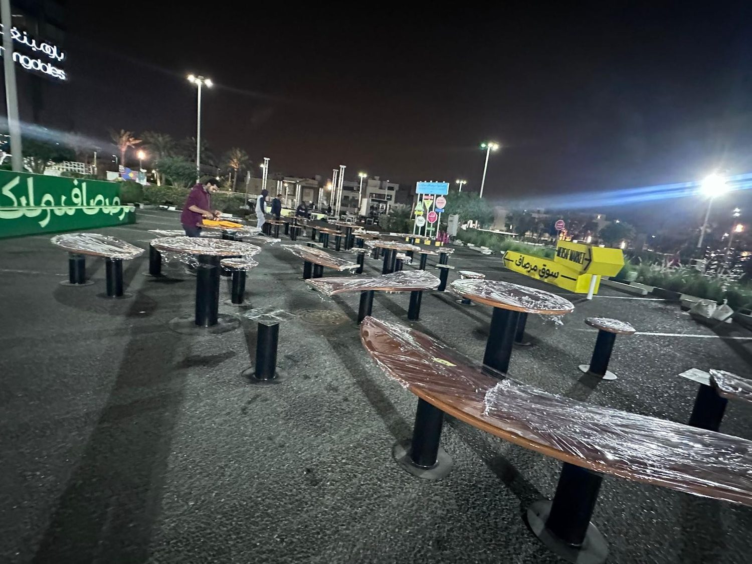 360 Mall Outdoor Bench Seating installation